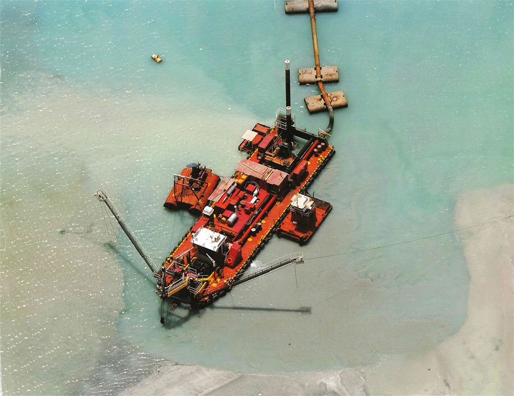 the dredge "alabama" in the keta sea